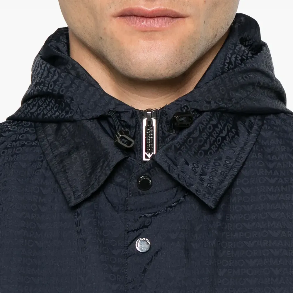 Куртка с логотипом Куртка с логотипом