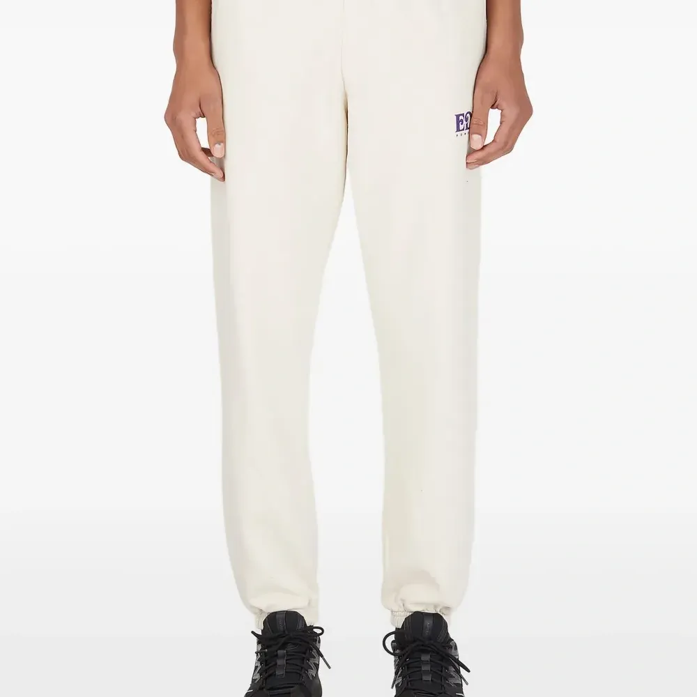 Брюки с логотипом Брюки с логотипом