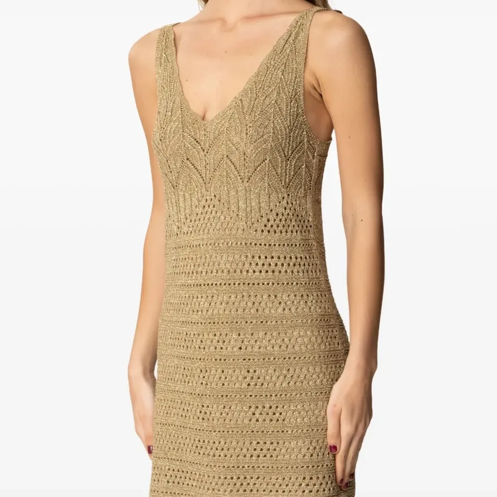 Платье мини в технике кроше