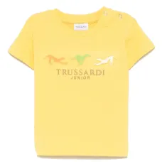 Футболка с вышитым логотипом