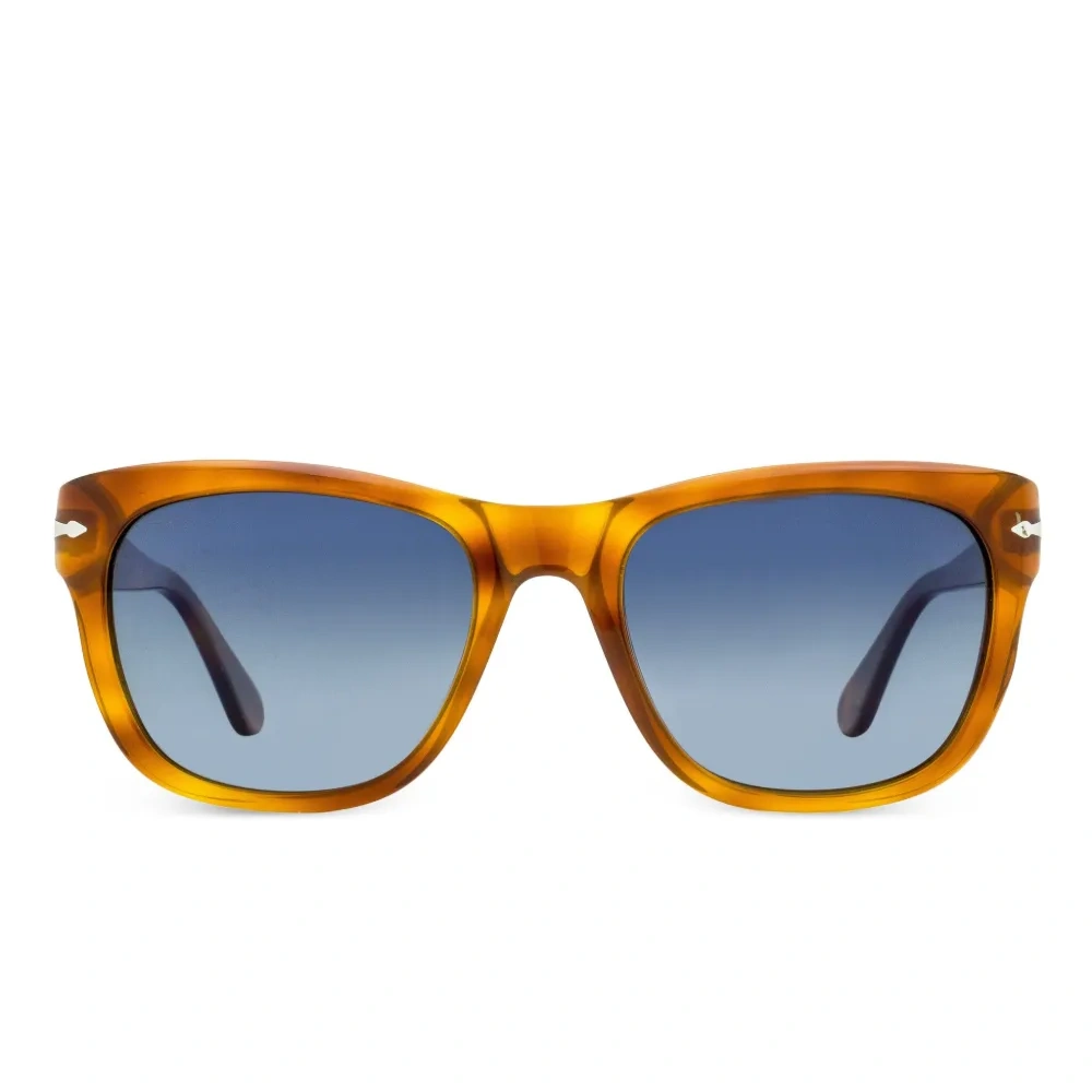 Солнцезащитные очки в квадратной оправе