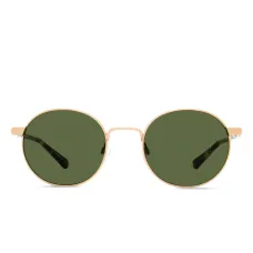 Солнцезащитные очки в круглой оправе