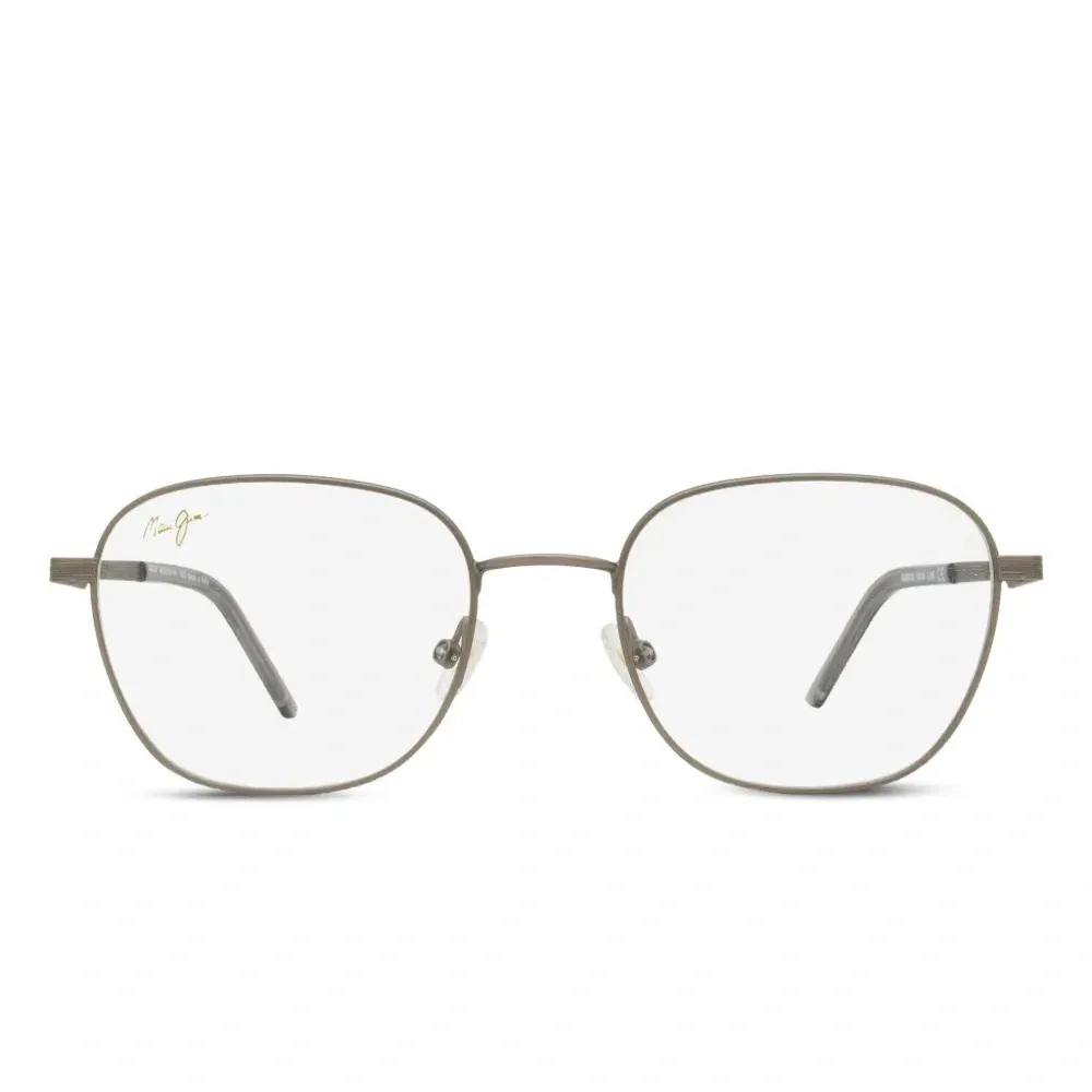 Очки в квадратной оправе