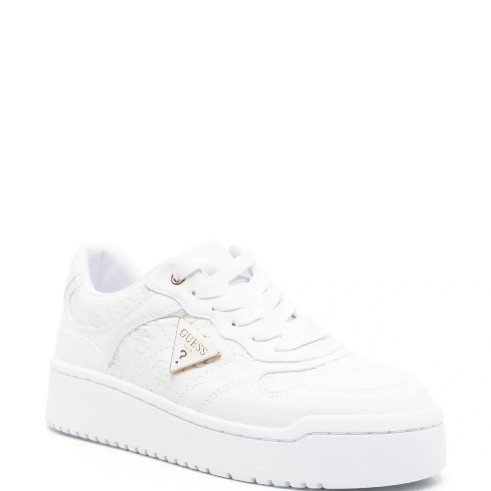 Кроссовки Miriam