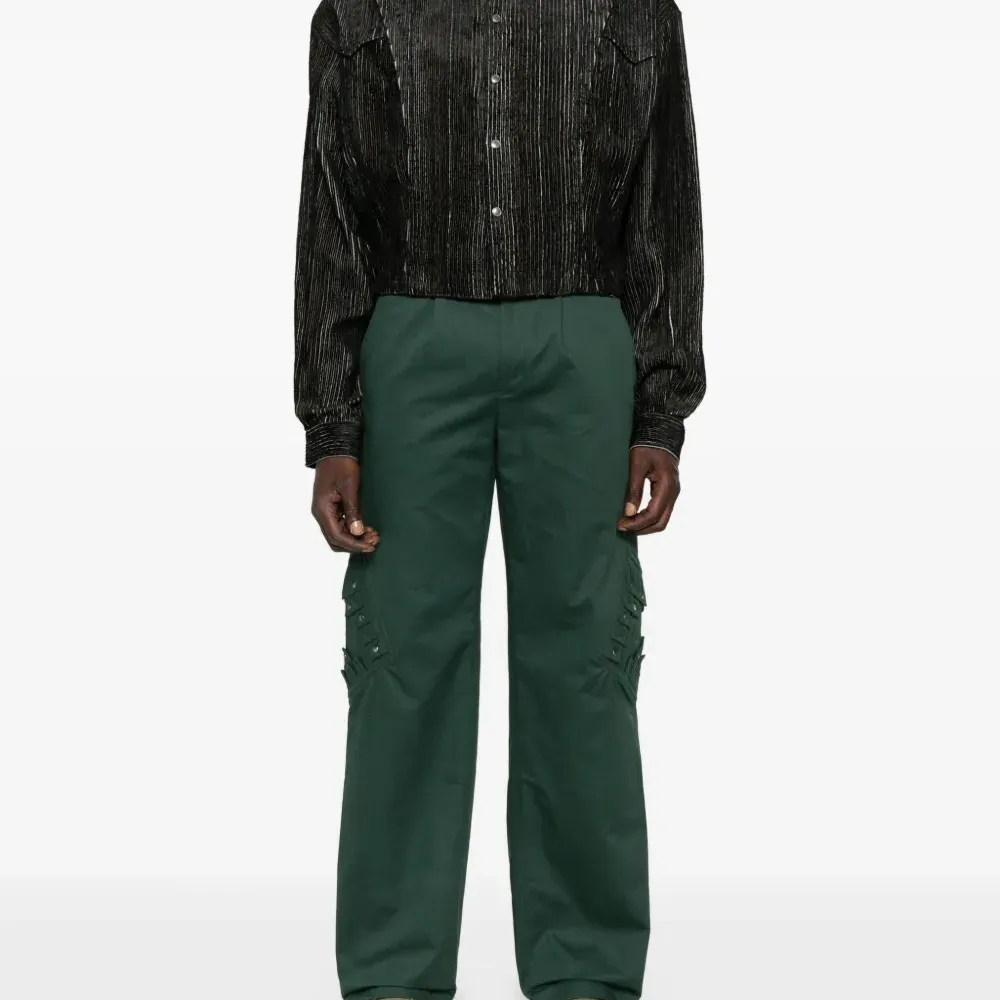 Брюки с карманами