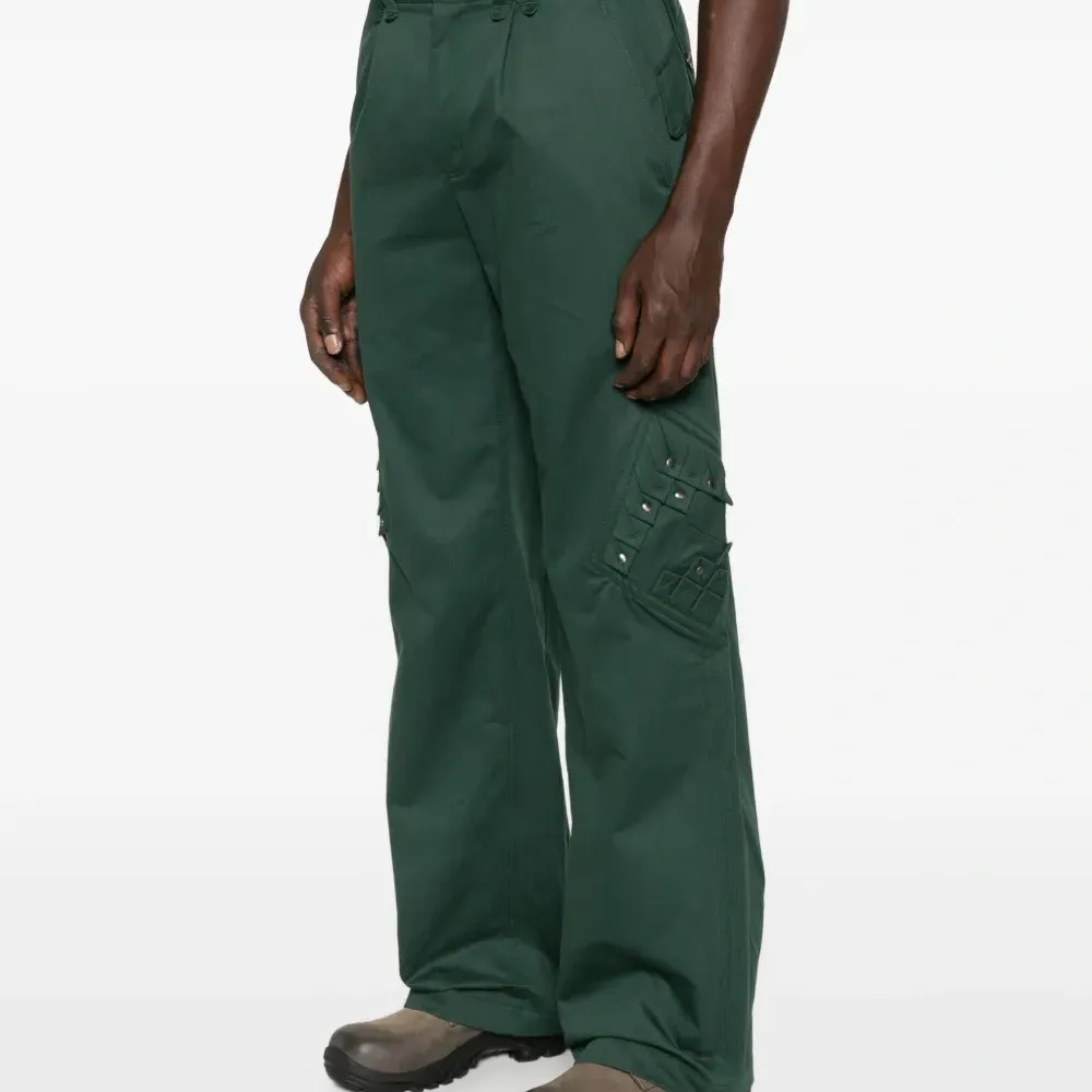 Брюки с карманами