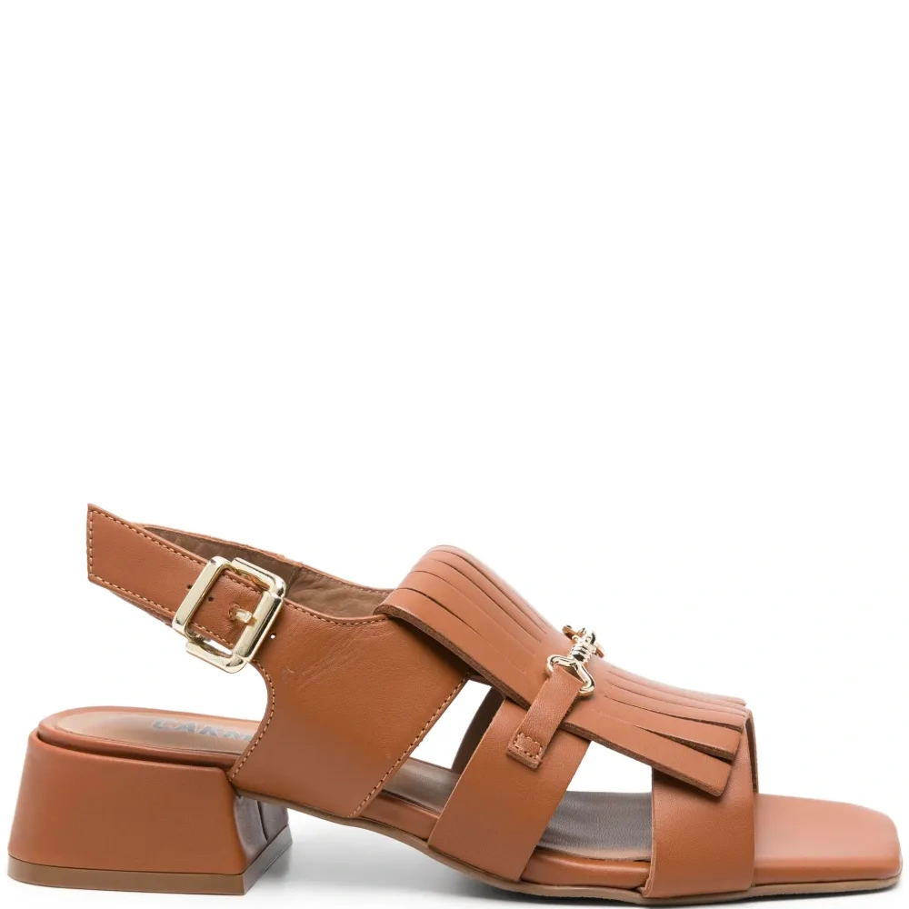 Босоножки с кисточками