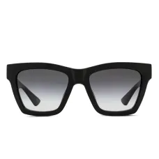 Солнцезащитные очки в квадратной оправе