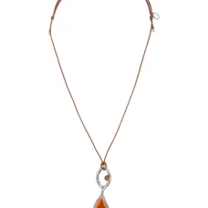 Колье Agate из коллаборации с Pantone Колье Agate из коллаборации с Pantone