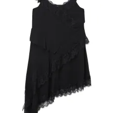 Кружевное платье асимметричного кроя Кружевное платье асимметричного кроя