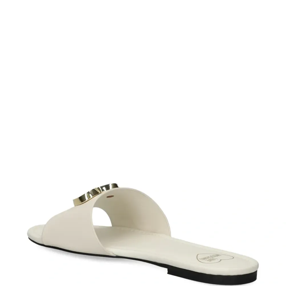 Кожаные сандалии