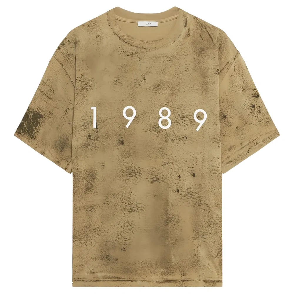 футболка с круглым вырезом