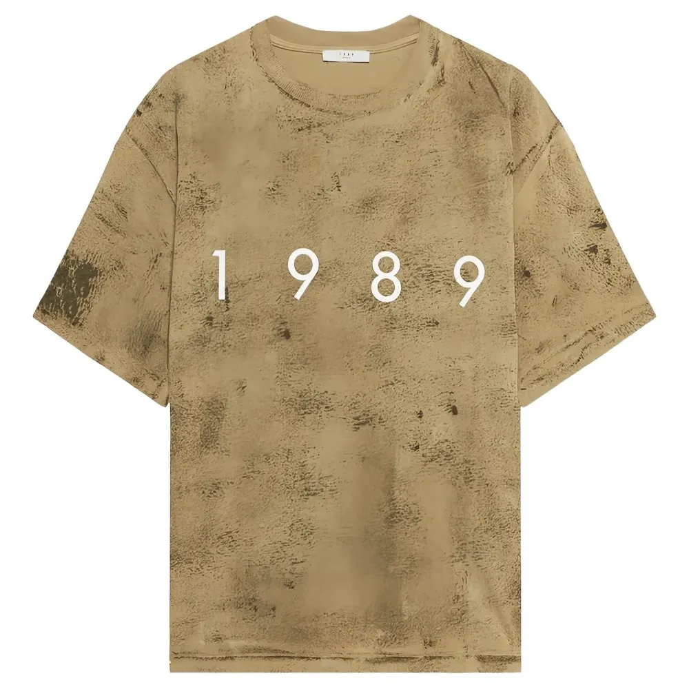 футболка с круглым вырезом