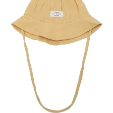 Шляпа с нашивкой-логотипом