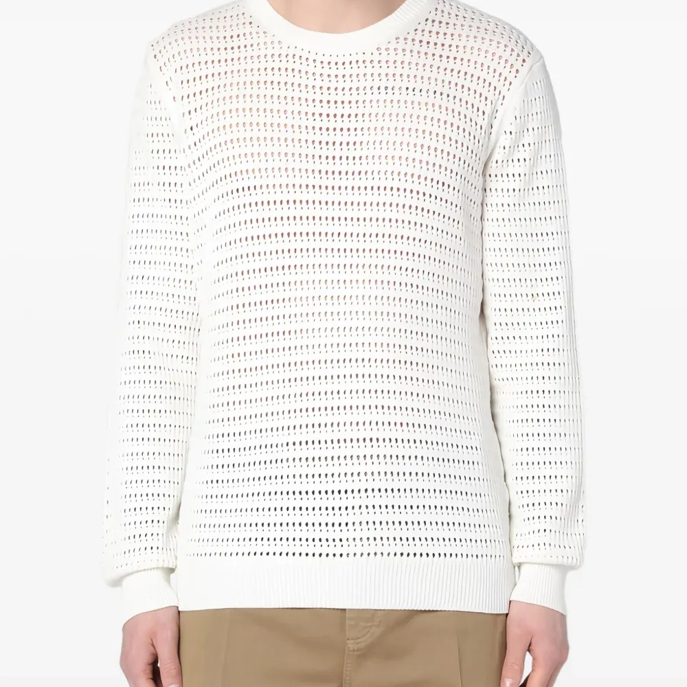 Джемпер с перфорацией