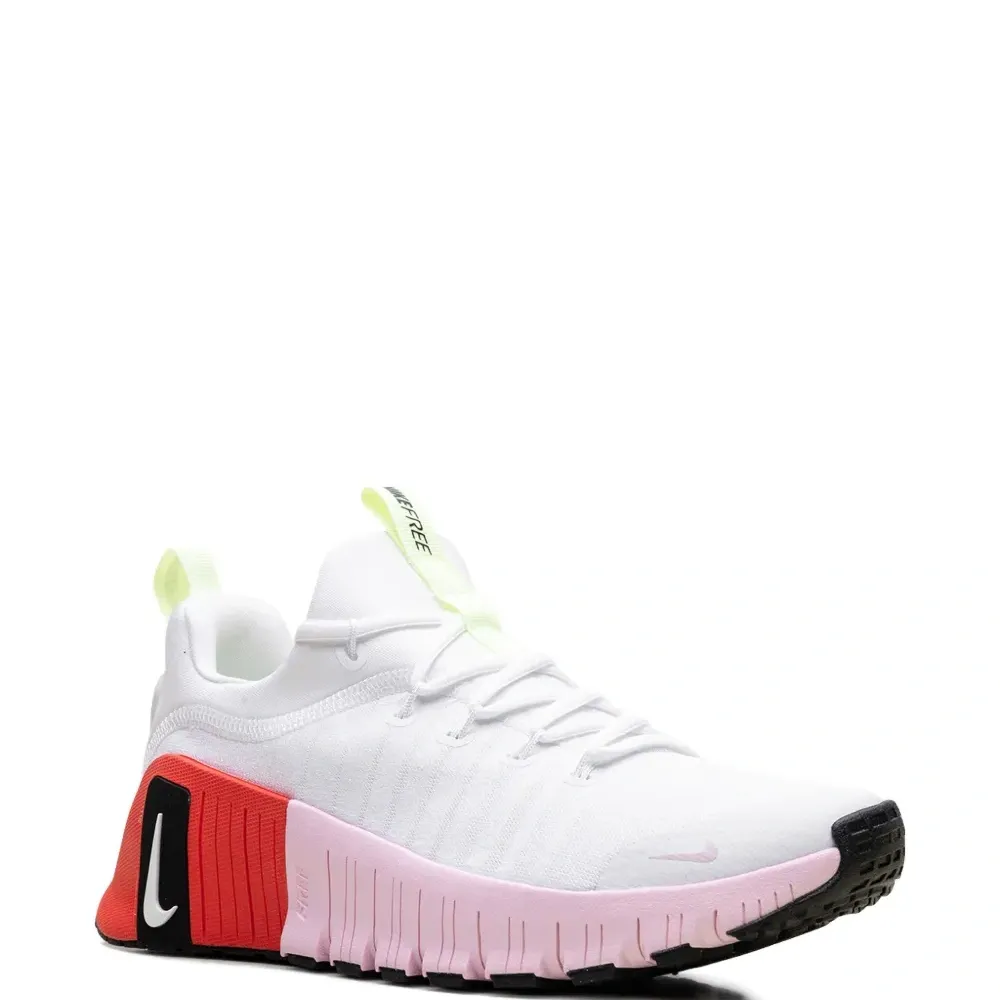 Кроссовки Free Metcon 6 WMNS White Barely Volt Bright Crimson Pink Foam