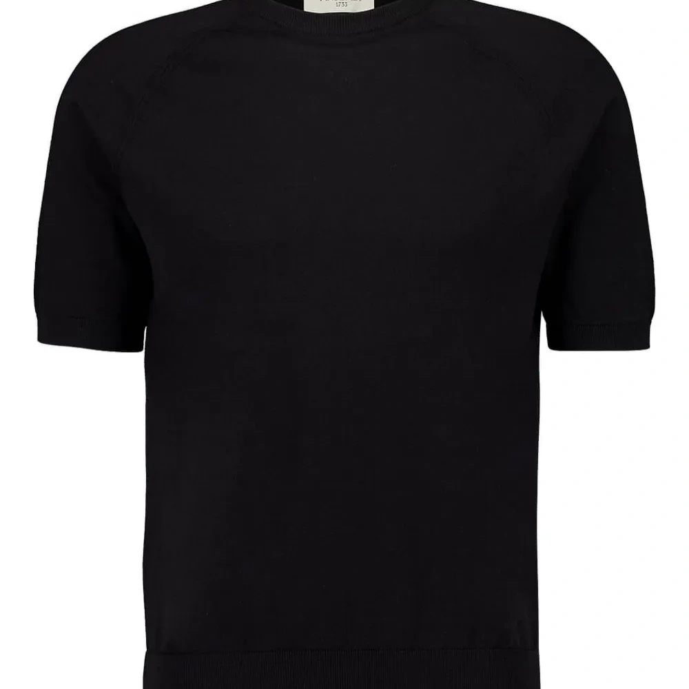 Футболка с короткими рукавами