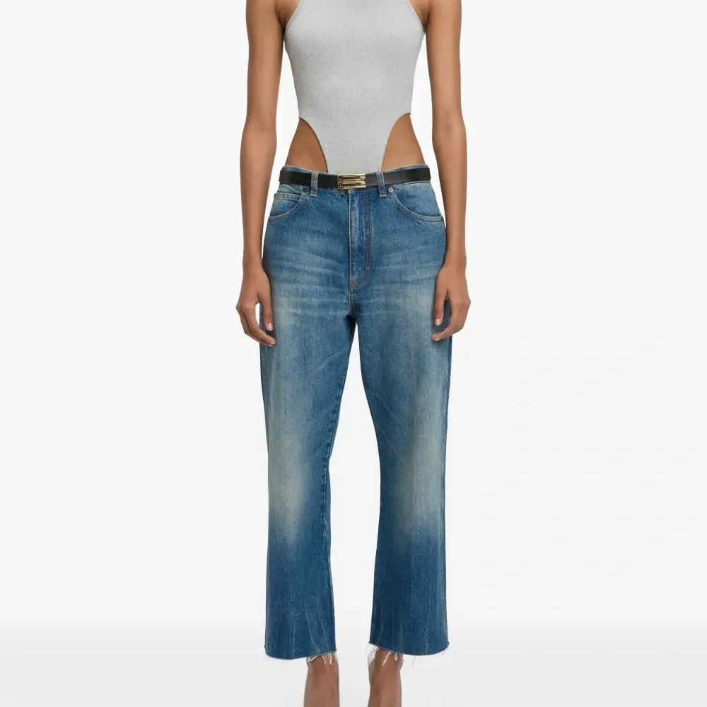 Боди с высоким вырезом