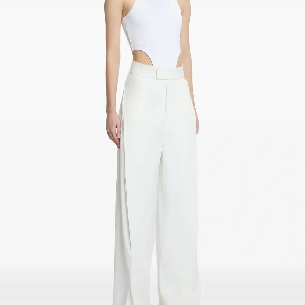 Боди с высоким вырезом