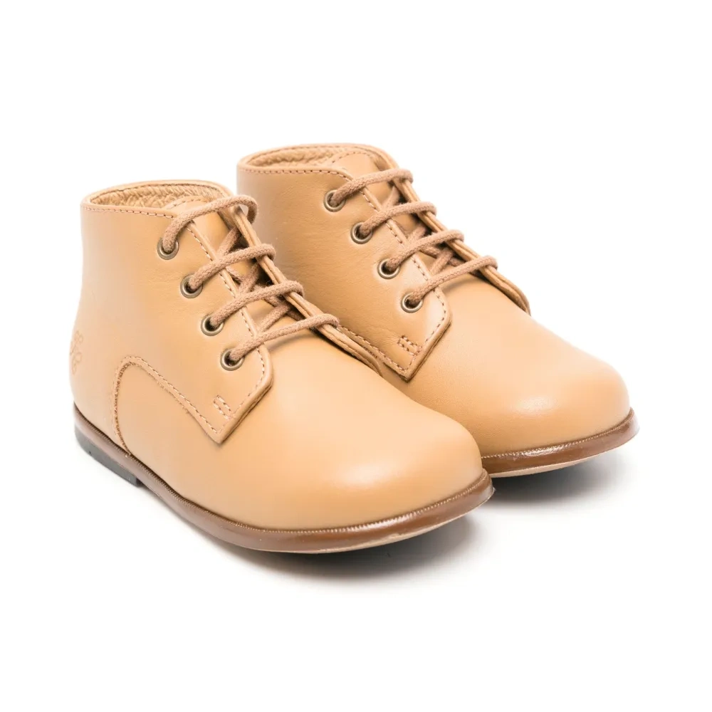 Кожаные ботинки