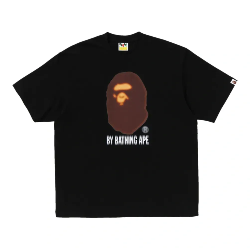 Футболка с логотипом