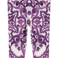 Облегающие легинсы