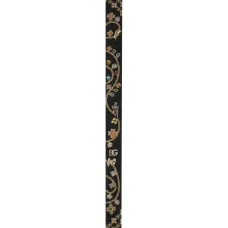 шарф с цветочной вышивкой