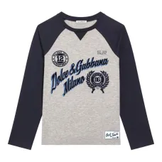 футболка с логотипом