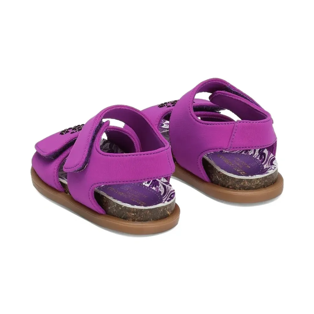 босоножки с логотипом