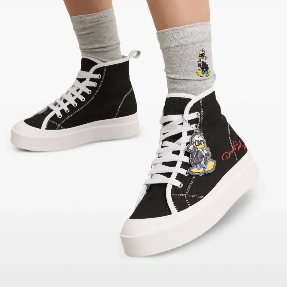 Кроссовки Maxi IV из коллаборации с Disney