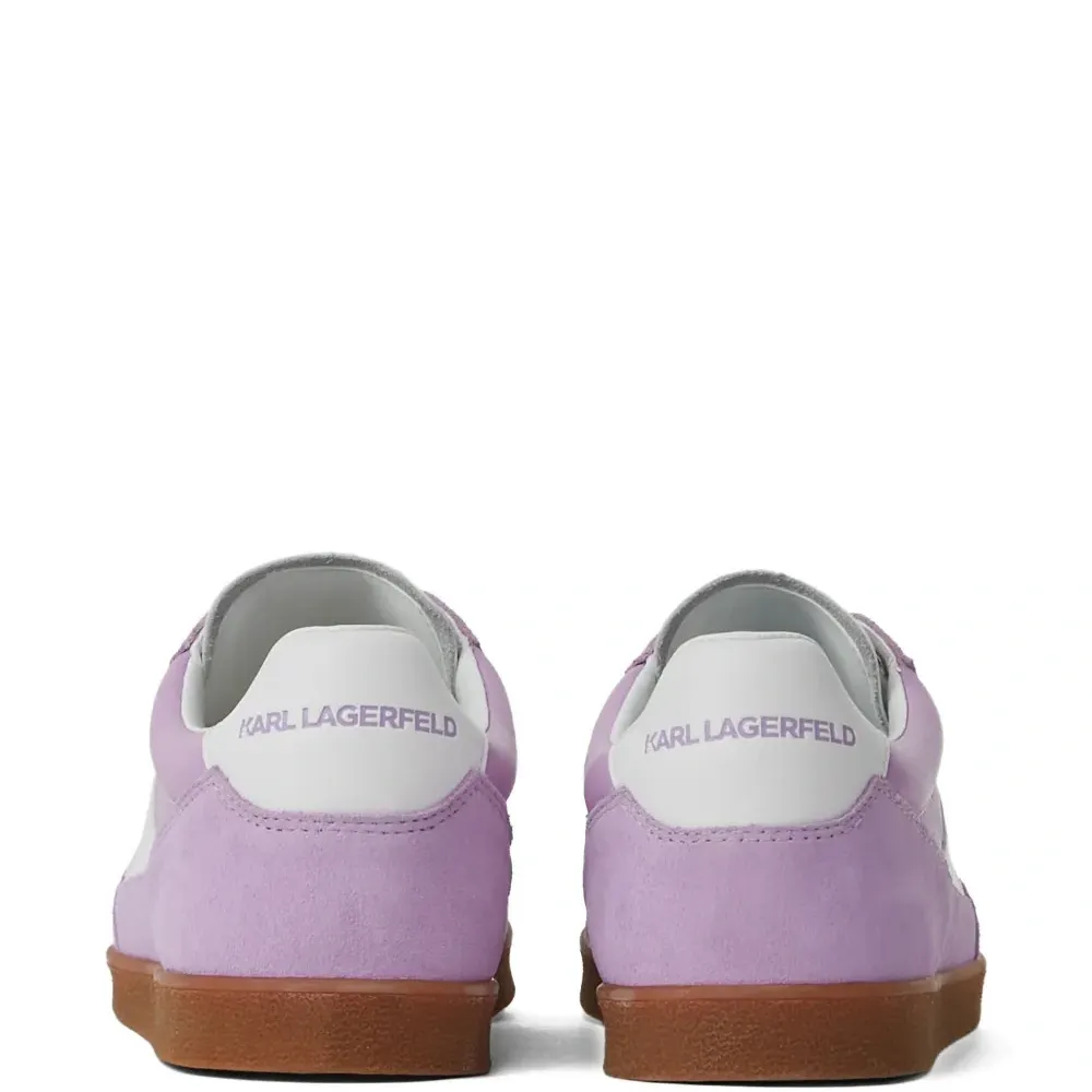 Кроссовки со вставками