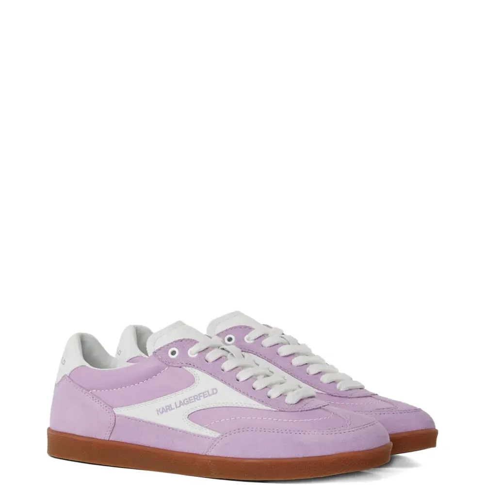 Кроссовки со вставками