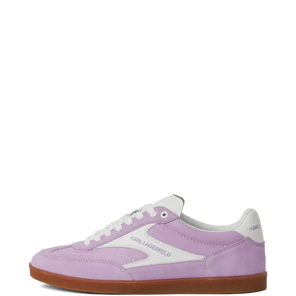 Кроссовки со вставками