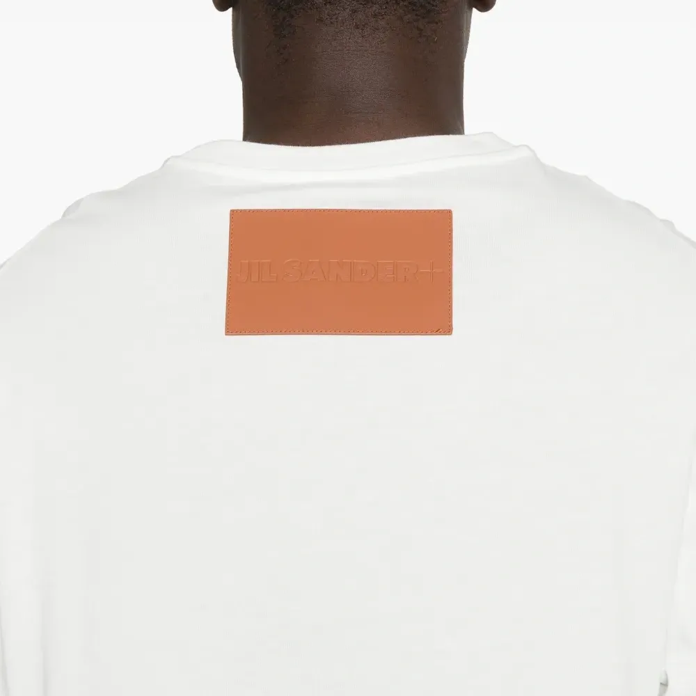 Футболка с длинными рукавами