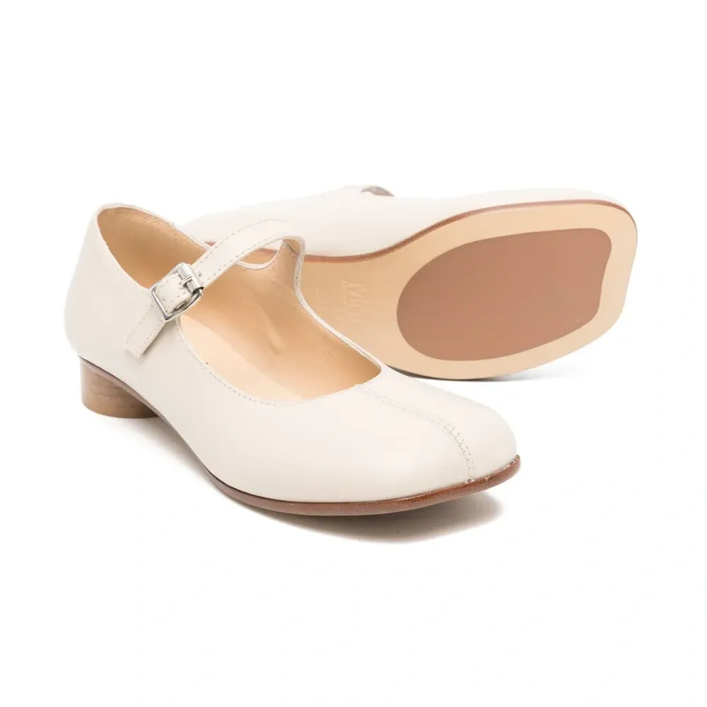 Балетки на плоской подошве