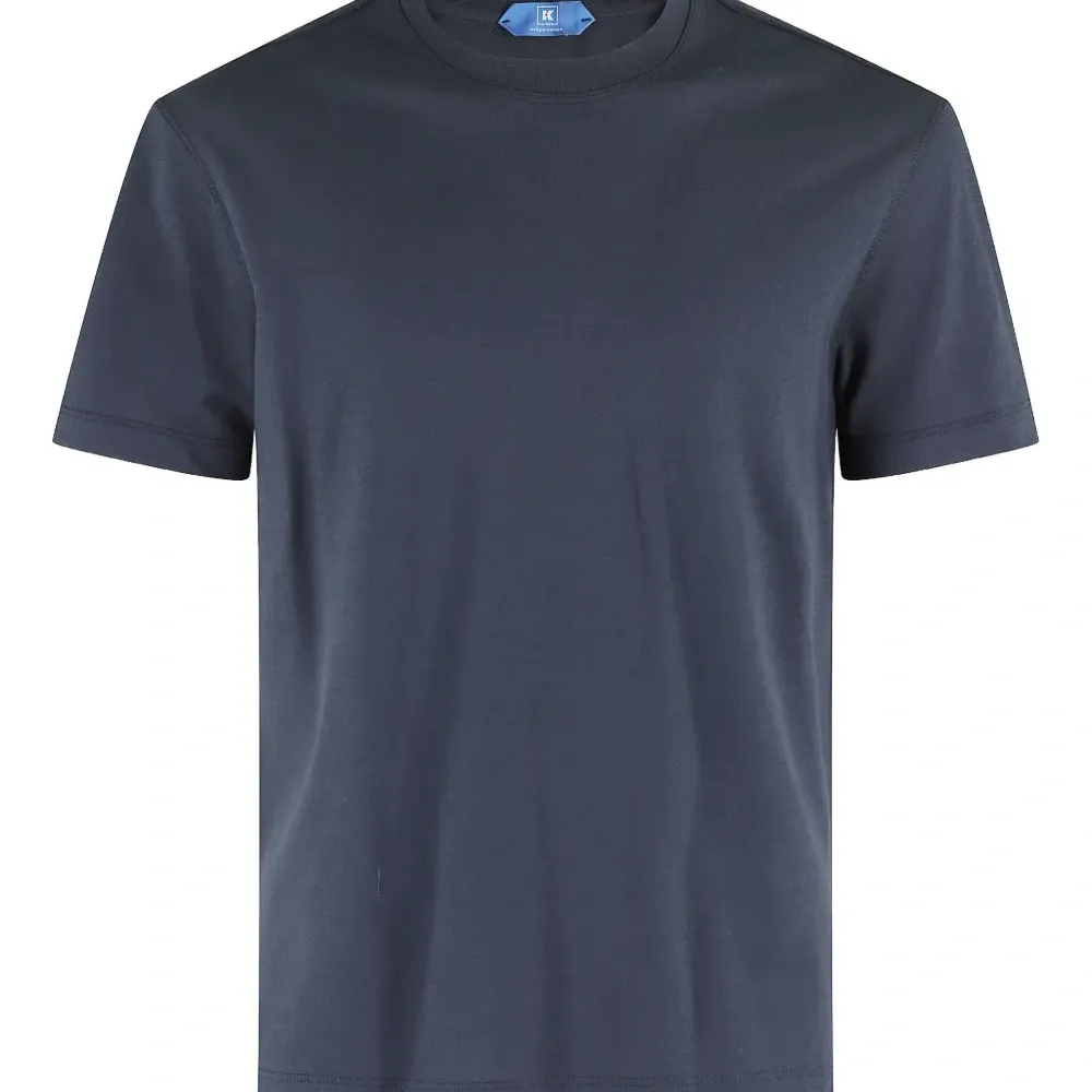 Футболка с круглым вырезом