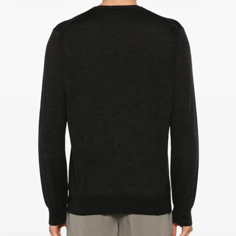 Футболка тонкой вязки