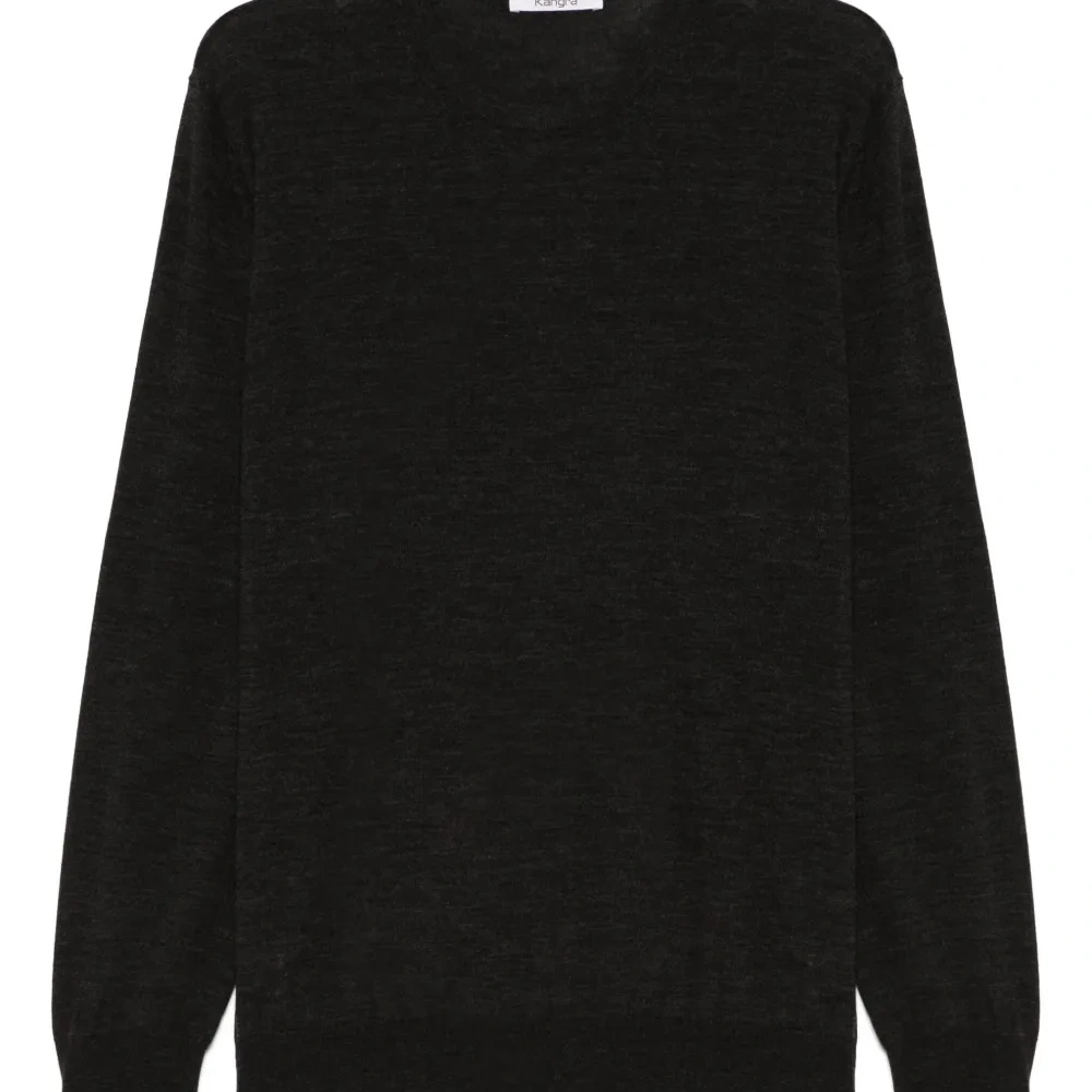 Футболка тонкой вязки