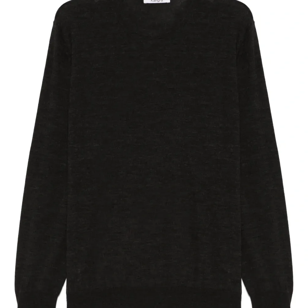 Футболка тонкой вязки