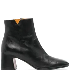 Сапоги с закругленным носком Сапоги с закругленным носком