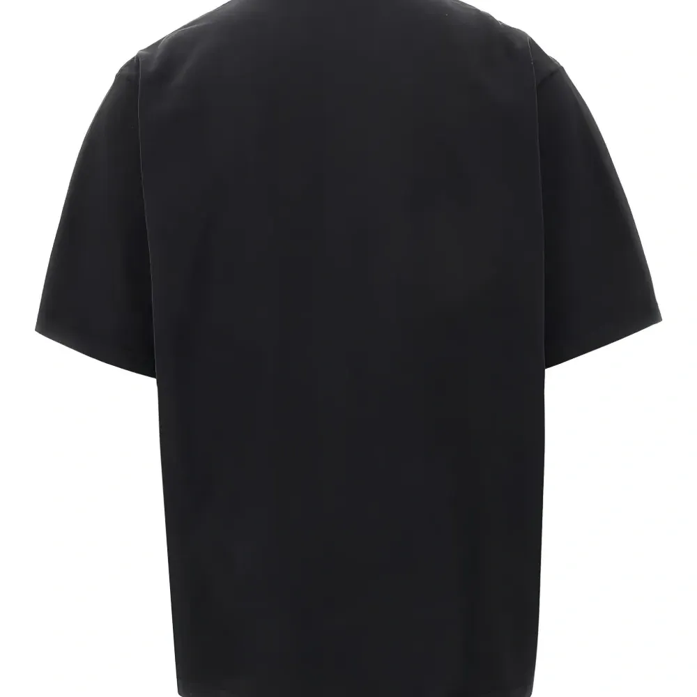 Футболка с логотипом