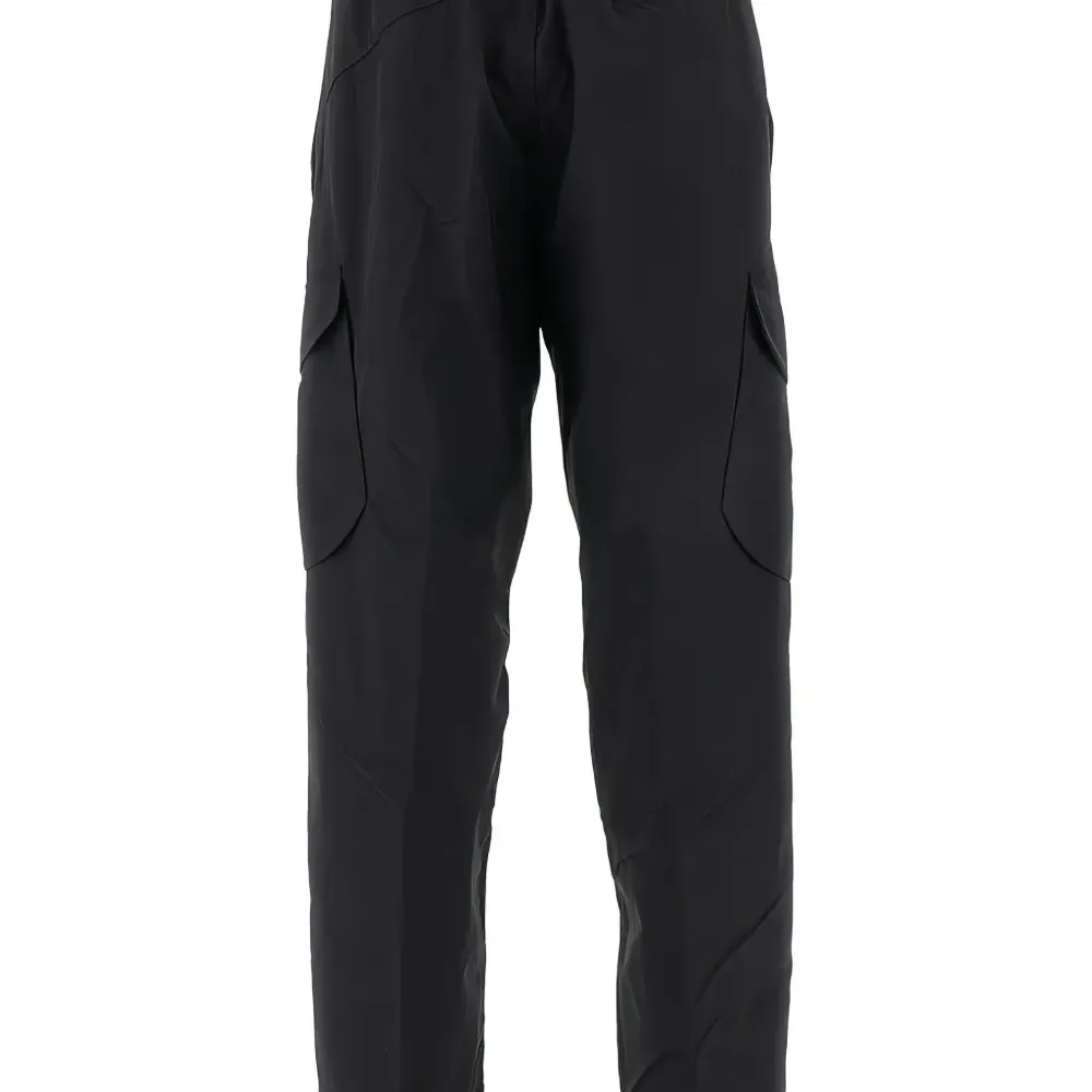 Брюки карго из коллаборации с Laminar Брюки карго из коллаборации с Laminar