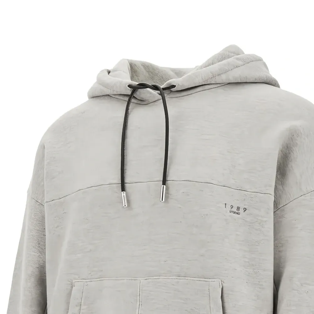 Худи с вышитым логотипом Худи с вышитым логотипом