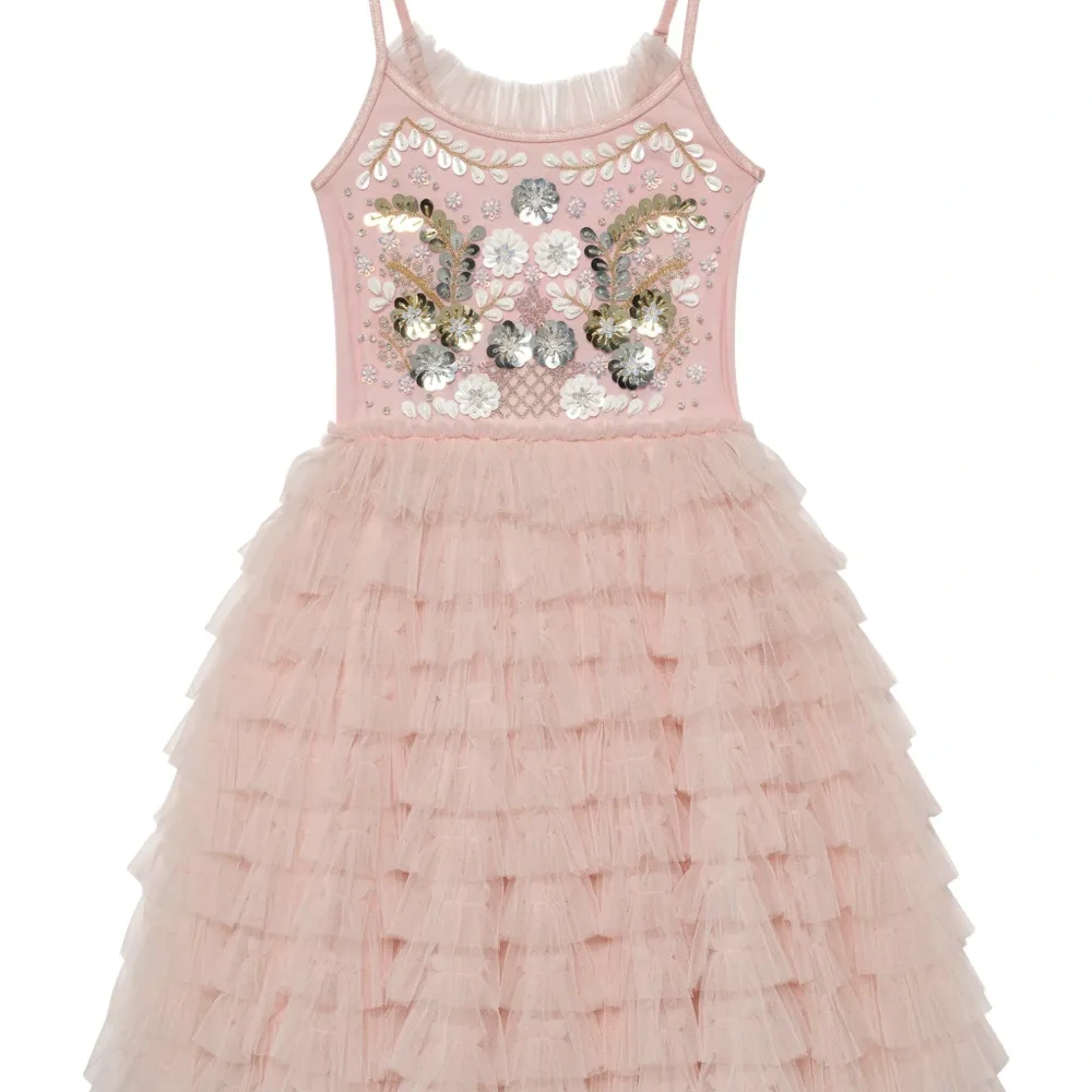 Платье с оборками