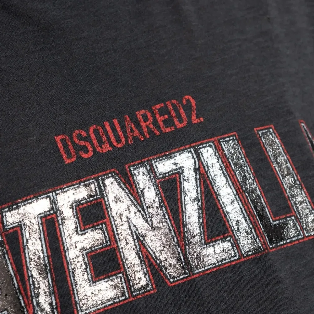 Футболка с принтом