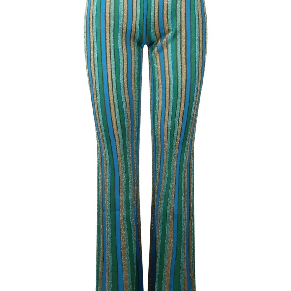 Расклешенные брюки в полоску