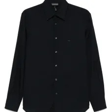 Рубашка с нашивкой-логотипом