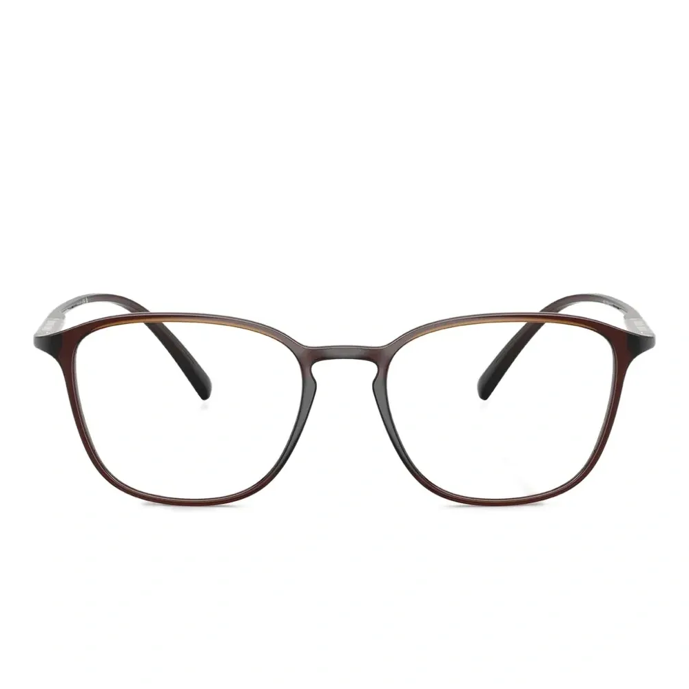 очки в прямоугольной оправе