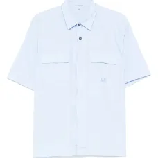 Рубашка с вышитым логотипом