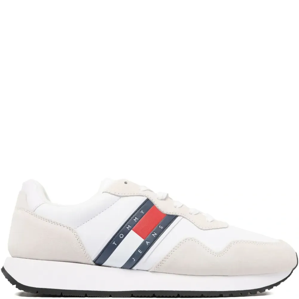 кожаные кроссовки